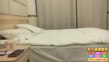 兼职轻熟女人妻,被小哥操的很满足