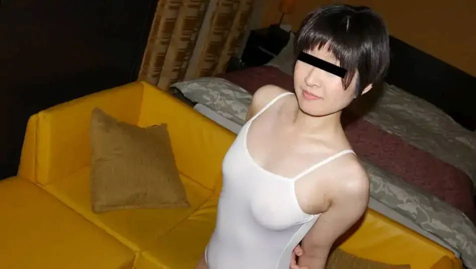 Pacopacomama-081519_152 色白熟女の純白水着1