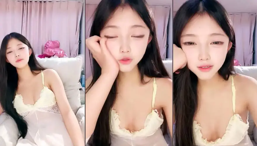 甜美校花【小奈美美】绝品尤物 极品美乳 超粉嫩BB 裸舞抠逼道具自慰 流淫水喷尿 (1)