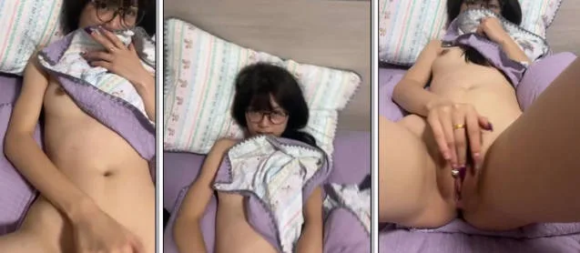 新人眼镜学生 快被干死了【RaTnT】美乳长腿翘臀 嫩穴一线天 车上足交 主动吃鸡 骑乘后入 爽的很 (7)