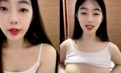 七彩主播--幼校老师 :极品在校大奶老师~B粉嫩啊~爱了爱了,校园清纯,回家露大淫屄,判若两人!