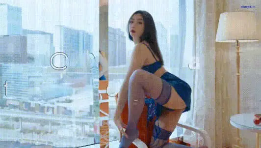 抖音秀人网红!波霸尤物极品名媛【松果儿、果儿victoria】流出漏点诱惑福利视频