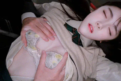 【MJ】地铁极品白嫩JK女大生水瓶下药迷晕拖走玩弄强奸迷奸