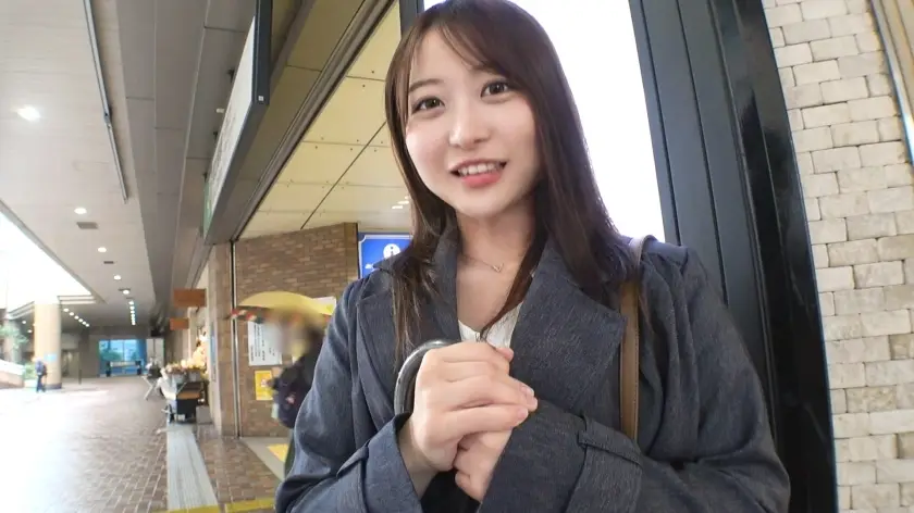 SIRO-5325 一个有著MAX天真无邪的动物般可爱的小女孩按捺不住内心的性欲来了！她有一张小嘴和一个紧绷的阴户，把一切都吞掉了！ 【初拍】AV线上申请→AV体验拍摄2231