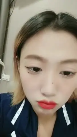 小妲己【江苏足模】。脚丫子真香,白嫩鲍鱼,阴毛刚长一点就刮,小逼很紧,无套口爆!