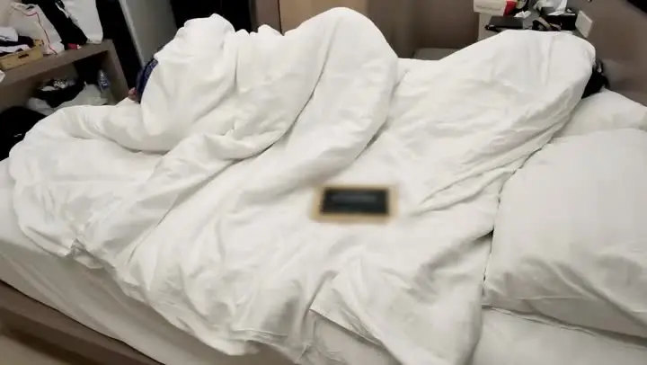 两个嫩嫩小女神各种性爱小视频合集,性感制服抠逼尿尿,还有高潮时的娇吟,真的是清纯与骚骚 尤物超想操~71662kdn~02~不露脸~口交叫醒服务