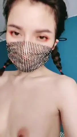 第一美腿175CM大长腿小姐姐，尺度越来越大，椅子腿棍子爆插小穴，高潮喷水镜子上全是，道具大屌后入极度淫骚