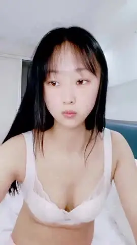 文静乖巧新人妹妹!白皙皮肤粉嫩美穴!菊花肛塞道具插穴,假屌振动棒双管齐下,自慰手法娴熟 new