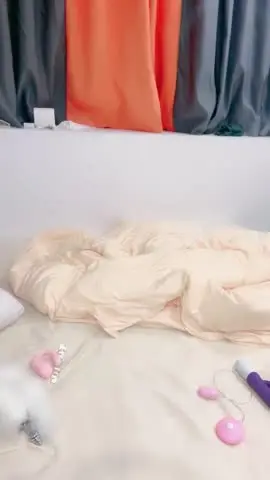 美少女丝袜诱惑美臀连衣裙电动棒插粉穴 new