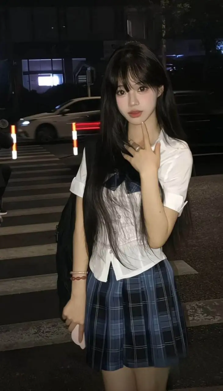 HLBDY抖音60万网红【妹妹早上好】酒店约炮视频曝光,情趣蕾丝尽显风骚被抬腿,猛操淫叫不断!