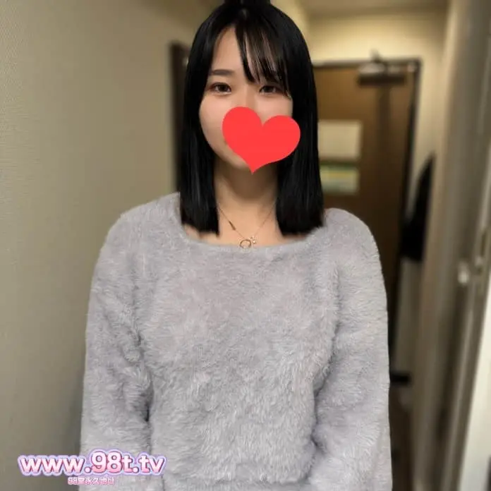 FC2PPV-4712468-【無】【中出し】大人気のあのコが浮気SEXで廊下に響き渡るくらい喘いじゃう