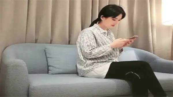 寻花偷拍!大屌魔人重金诱惑,爆操极品马尾巨乳尤物,内射颜射到湿透!