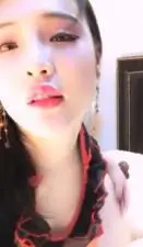 圆脸丰满美女主播直播玩情趣,挑逗网友骚到爆的私密诱惑秀!