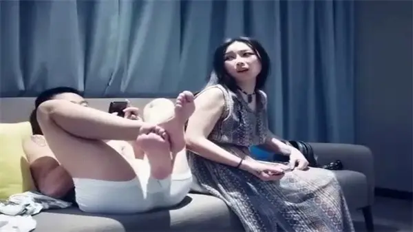 潇洒公子邂逅性感女神,探秘超肥美穴的极致诱惑