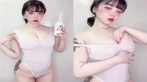 火爆热播!众人疯抢的极品网红高清私密福利合集