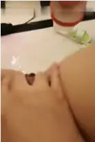 极品尤物丰乳肥臀！沙发狂跪翘高臀，湿穴大开求猛操！
