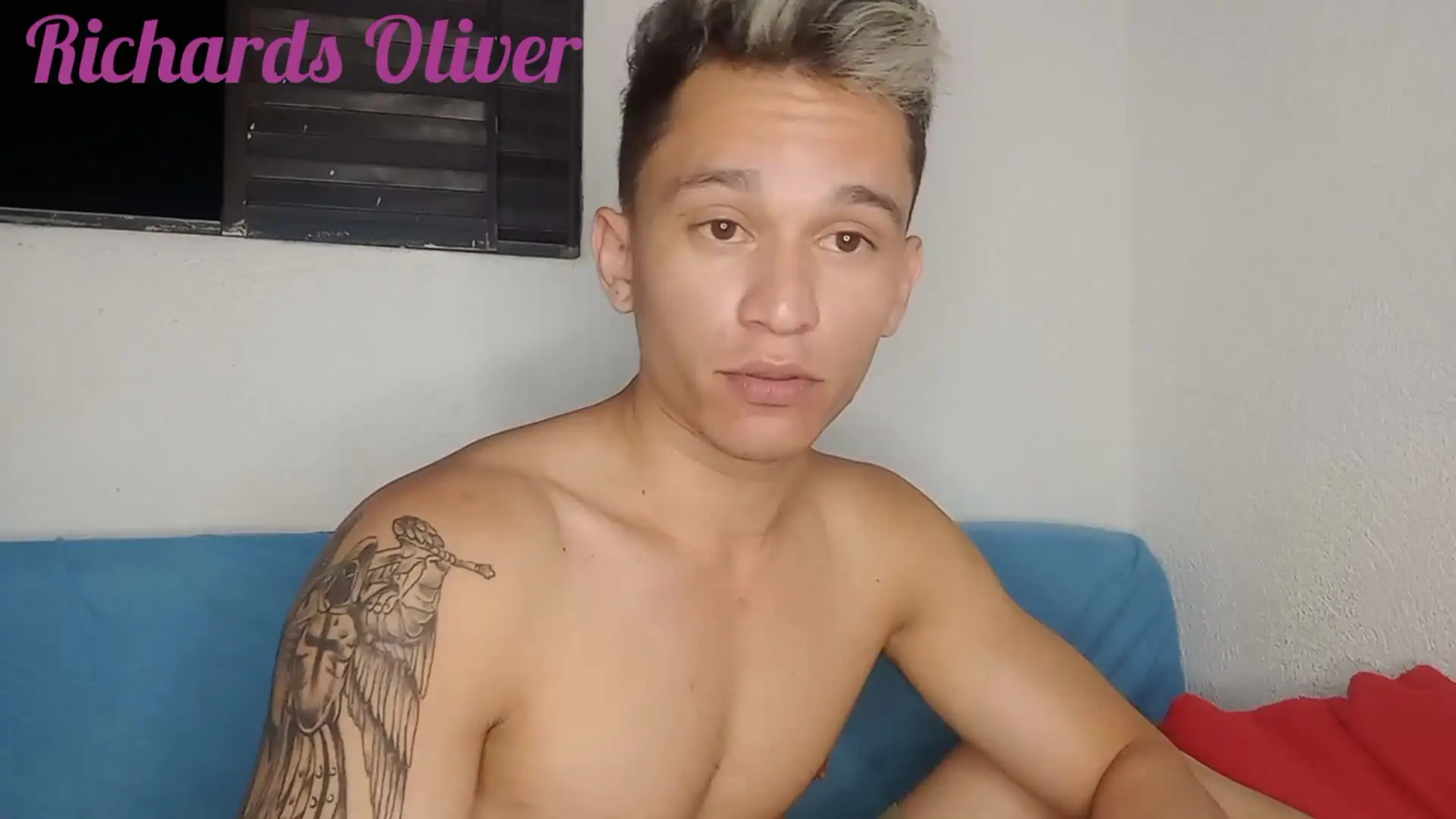 FÃ MAGRINHA SAFADA SENTA GOSTOSO NA PICA DO NOVINHO. Meu insta richardsoliver97-64930587 new