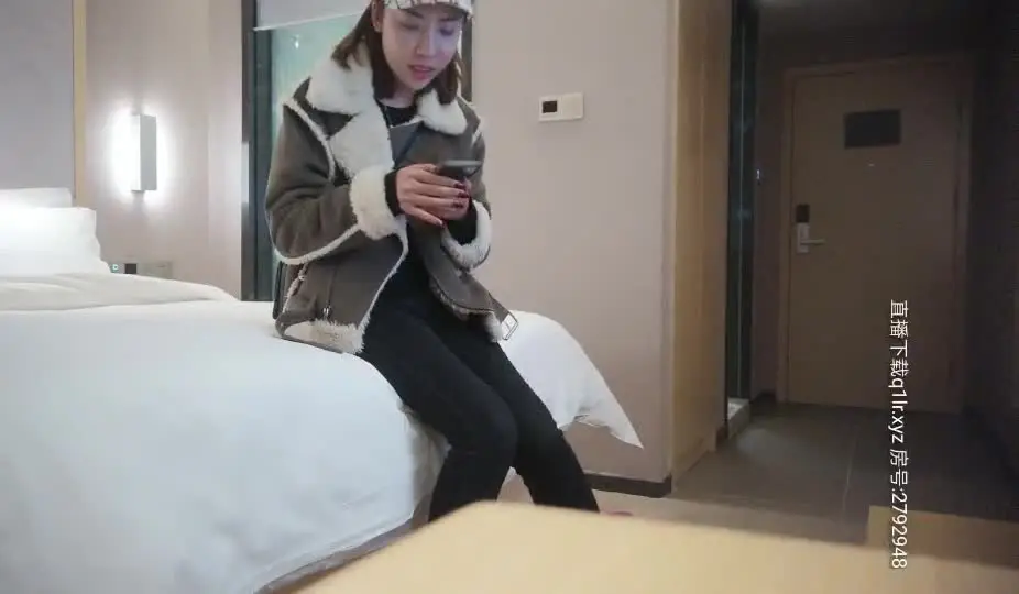 约啪达人_网约学舞蹈的漂亮美女酒店啪啪,姿势太多干的又久把美女操哭了求饶说:你快点啊,我真受不了了!