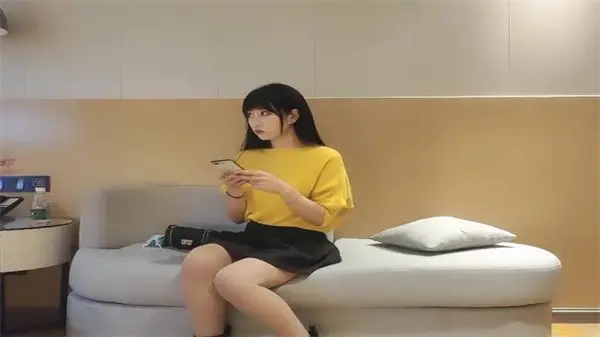 寻欢鸭哥猛男上场清纯学妹00后乖巧温柔