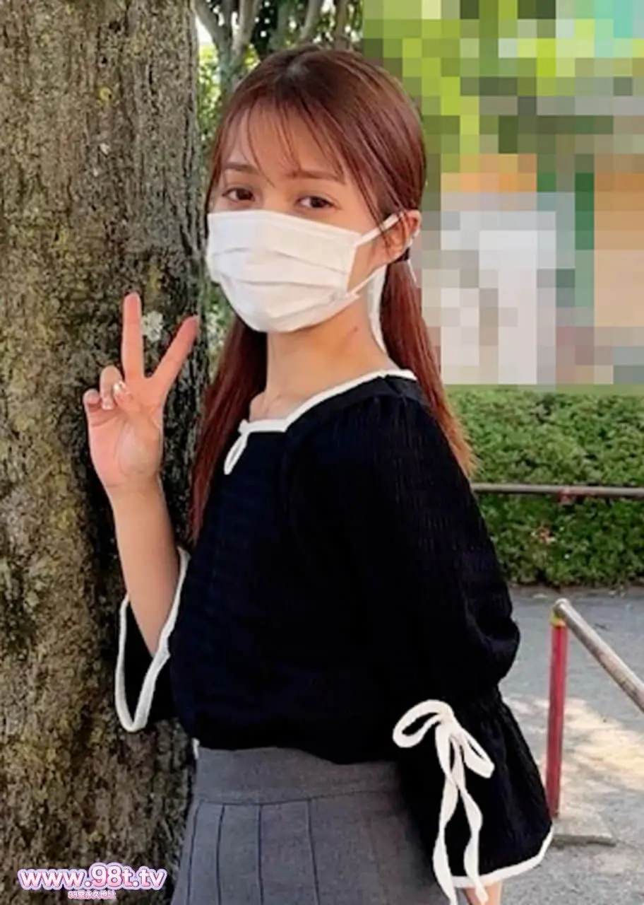 FC2PPV-4697139-【ぱ・6/2まで】純粋無垢な保育**をハメました。野外露出に喉奥イラマ濃厚セッ