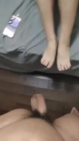 居家小情侣在家直播赚外快,完美露脸女友颜值在线 手指掰穴紧致的很无套打桩鲍鱼 new