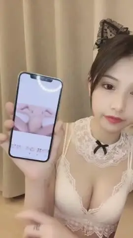 绝对极品!超棒颜值美少女!性感内衣酒店操逼,主动骑乘位扭来扭去,微毛嫩穴被大屌撑爆