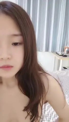 极品颜值清纯系美女为赚钱下海 ,独自在家寂寞自己解决,美腿高跟鞋白皙皮肤,自摸粉嫩小穴,翘起美臀特写扭动 new