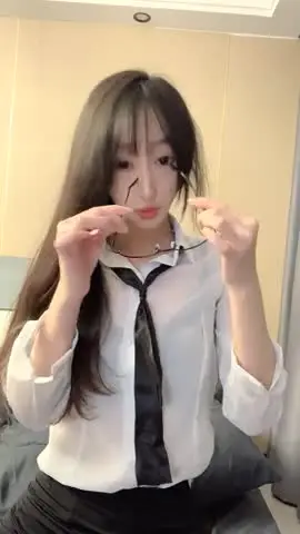 2021 12 21,近期全网下海最极品青春漂亮的女神,偶像明星般的9分顶级颜值,大大的眼睛炯炯有神 高挑的身材 new