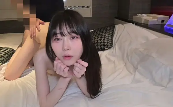 FC2 史上見逃せない極上美人無修正素人女優シリーズコレクション15