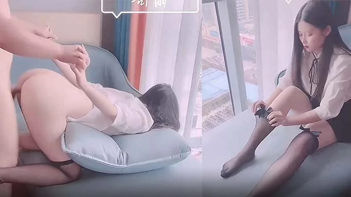 反差学妹司雨黑丝足交肛塞加持前后夹击窗前性爱玉手2_0攻速榨精爆射