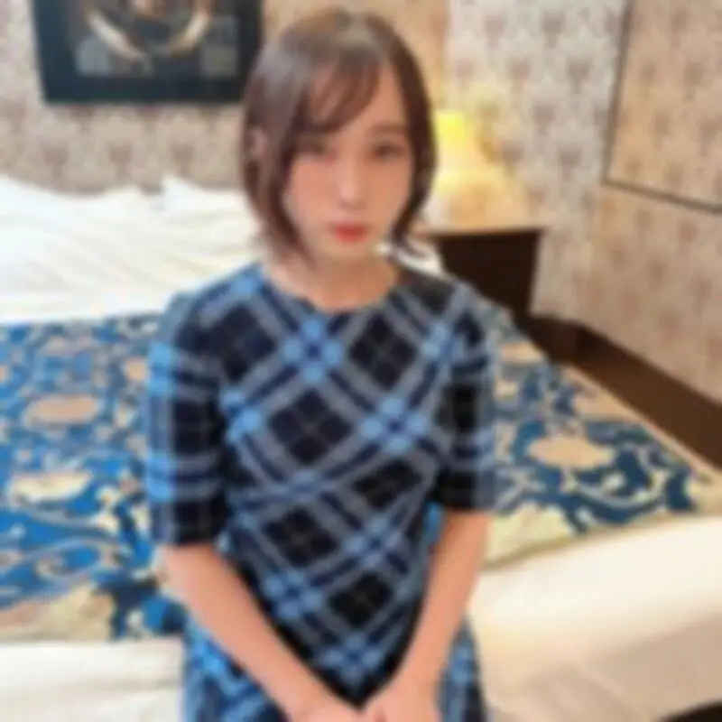 FC精品无码PPV_美人すぎるビールの売り子ちゃんスタイルもよく端正な顔立ちで
