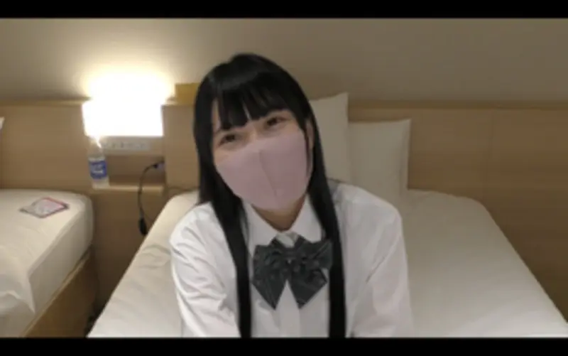 FC精品无码PPV_年守り続けた処女を誕生日の日に卒業するまでのヶ月間の記録