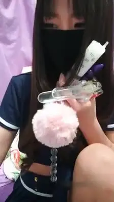 很會玩騷情主播注射器小物件跳蛋肛塞還有擴音器大力插穴自慰淫水多多很誘人【無碼國語】內射內地大陸去浮水印