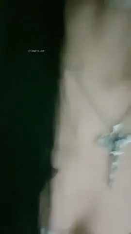 神似抖音千万网红蔡萝莉!【黎酱】收费房掰逼揉奶~极品~~黎酱 20221115-231708-895