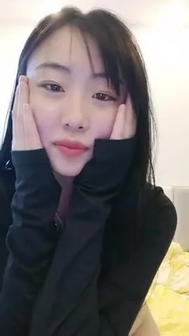 绝对极品!G奶美乳女神下海!粉嫩大乳晕超柔软,揉捏巨乳抖动,掰开粉穴特写手指扣弄 new