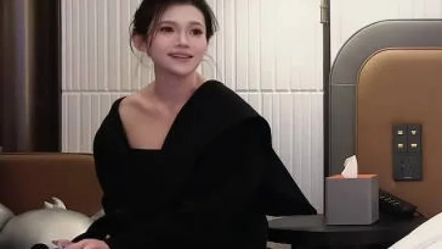 约了个身材高挑大长腿的妹子-王安全