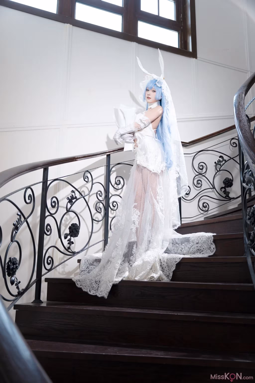 Coser@Mercurius-i (露): 碧蓝航线 花园 白雪之仪