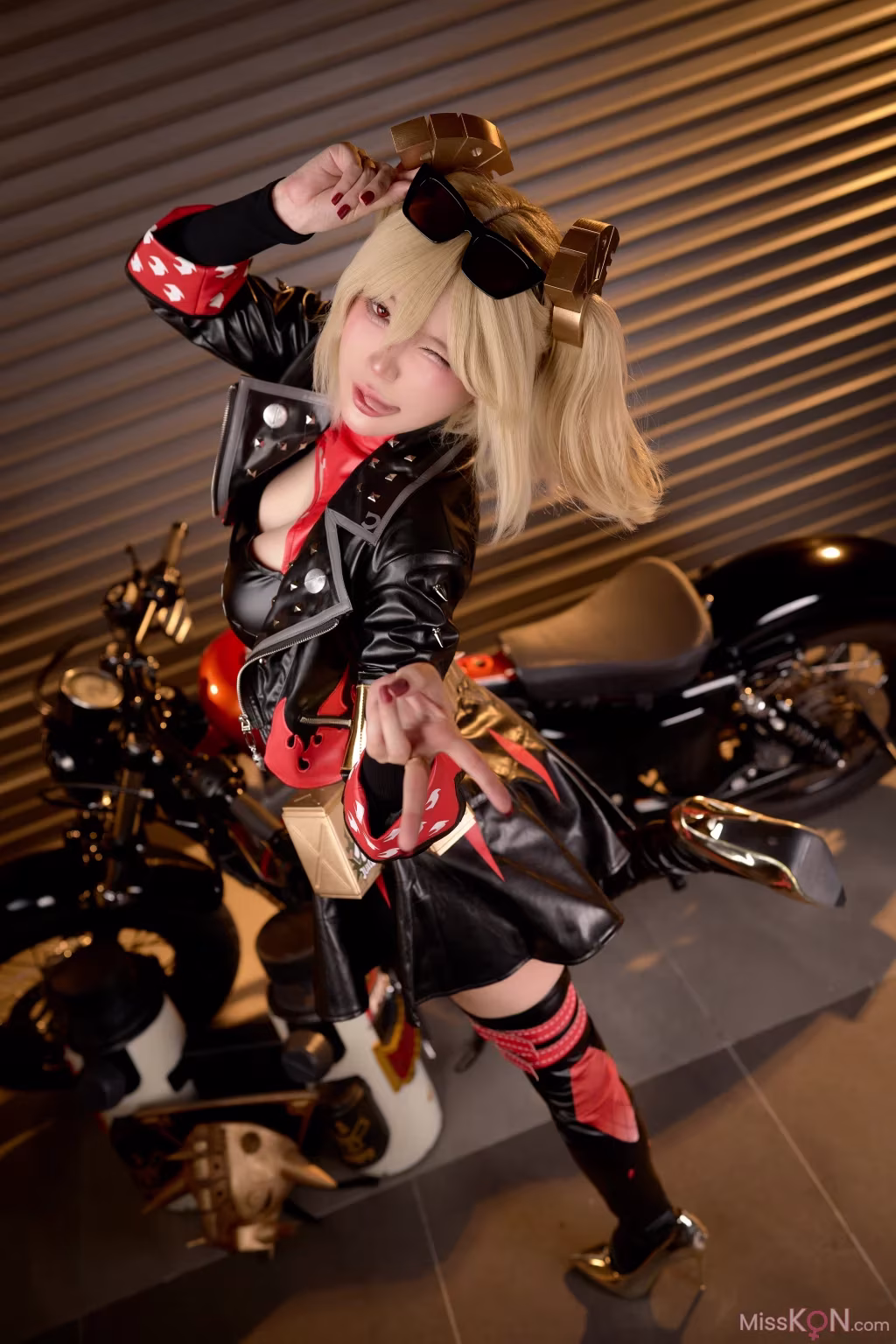 Coser@ZinieQ: Burnice