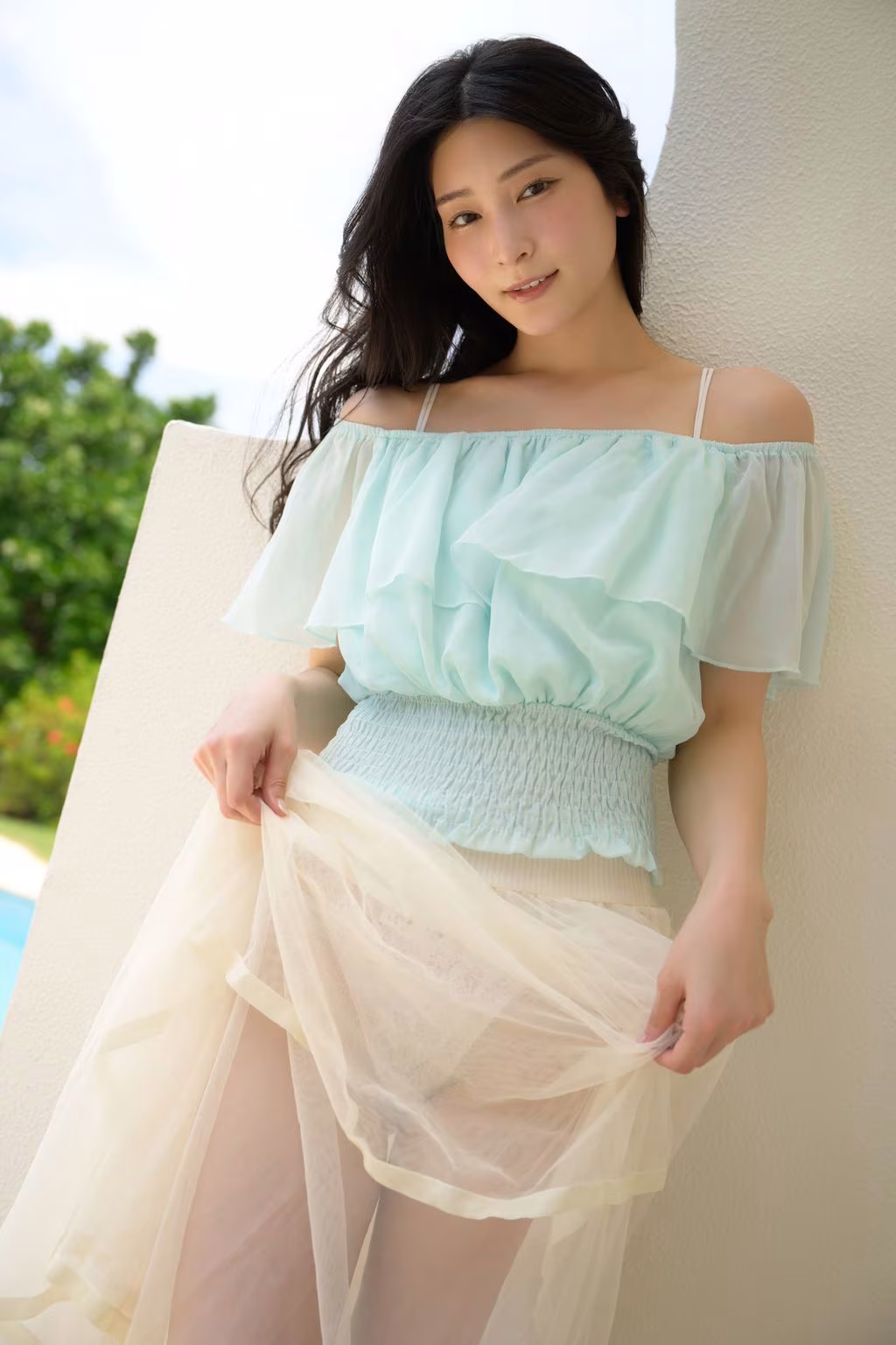 [JP] Suzu Honjo (本庄鈴): FRIDAYデジタル写真集 美貌の極み Vol.1 18