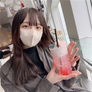 19岁的肉体青春洋溢 满满的荷尔蒙 封面