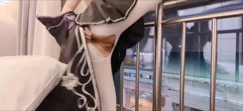 露脸COSER极品反差婊小玉儿第四季燕云花萝黑白丝极品反差
