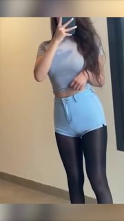 俞美丽，这身材这声音，真是让人想入非非！大长腿配上肉感身材，欧美风黑丝更添几分诱惑，如此逆天骚气的叫声，绝对让你听着入迷