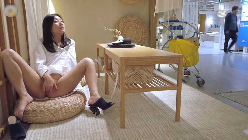 律师函事件P站红人在宜家自慰喷水，国产AV官方精选，自慰女王大胆出镜，素人自拍极致诱惑！