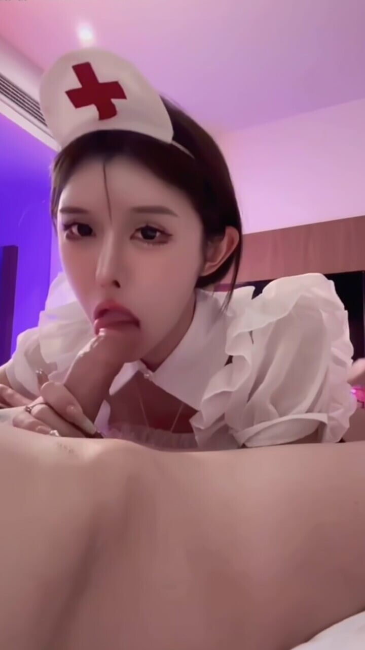比女人还美的人妖 为你口交能扛住么
