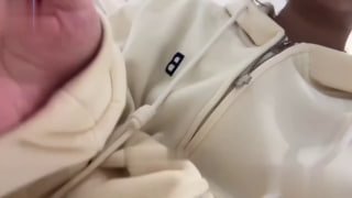 女大十八变广西贵港职业学校里，住着一位貌美如花的女大学生。