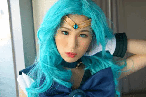 魅惑幻境 高颜值Cosplay的极致诱惑在这个混剪视频中，日本高颜值coser们化身魅惑的精灵，演绎出一场欲望的盛宴。