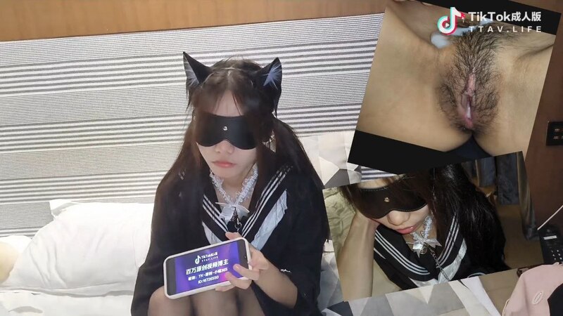 黑丝JK少女，只有狠狠插入才能满足欲望，深喉奉献呻吟不断。