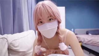 清纯大学生应聘模特 口技绝妙俘获男心