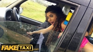 Fake Taxi 亚裔女Marina Maya尝大黑屌