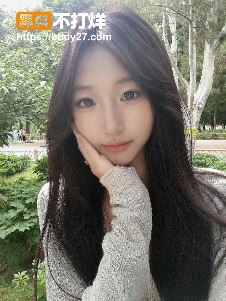 山东济南眼镜妹李语蓉3
